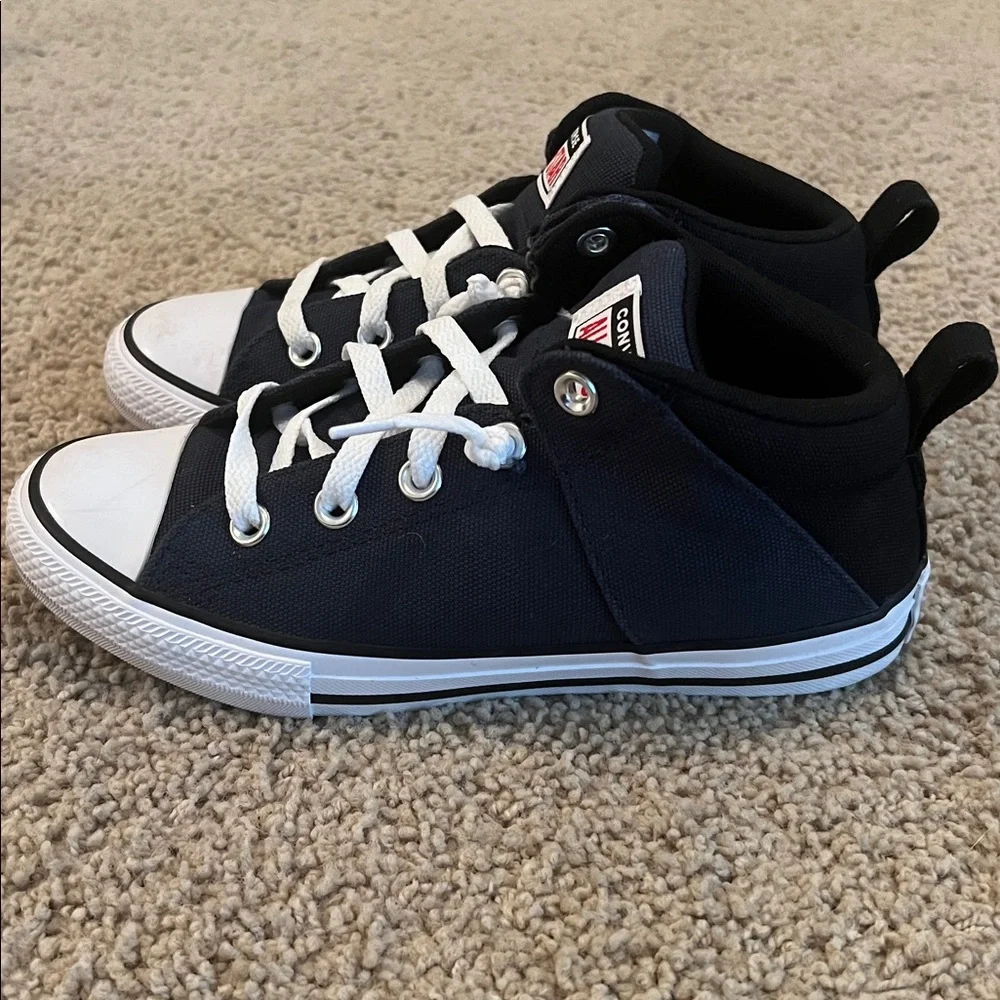 Converse Chuck Taylor All Star Youth Boy's Mid Top Shoes Size 3 Navy Blue/Black
